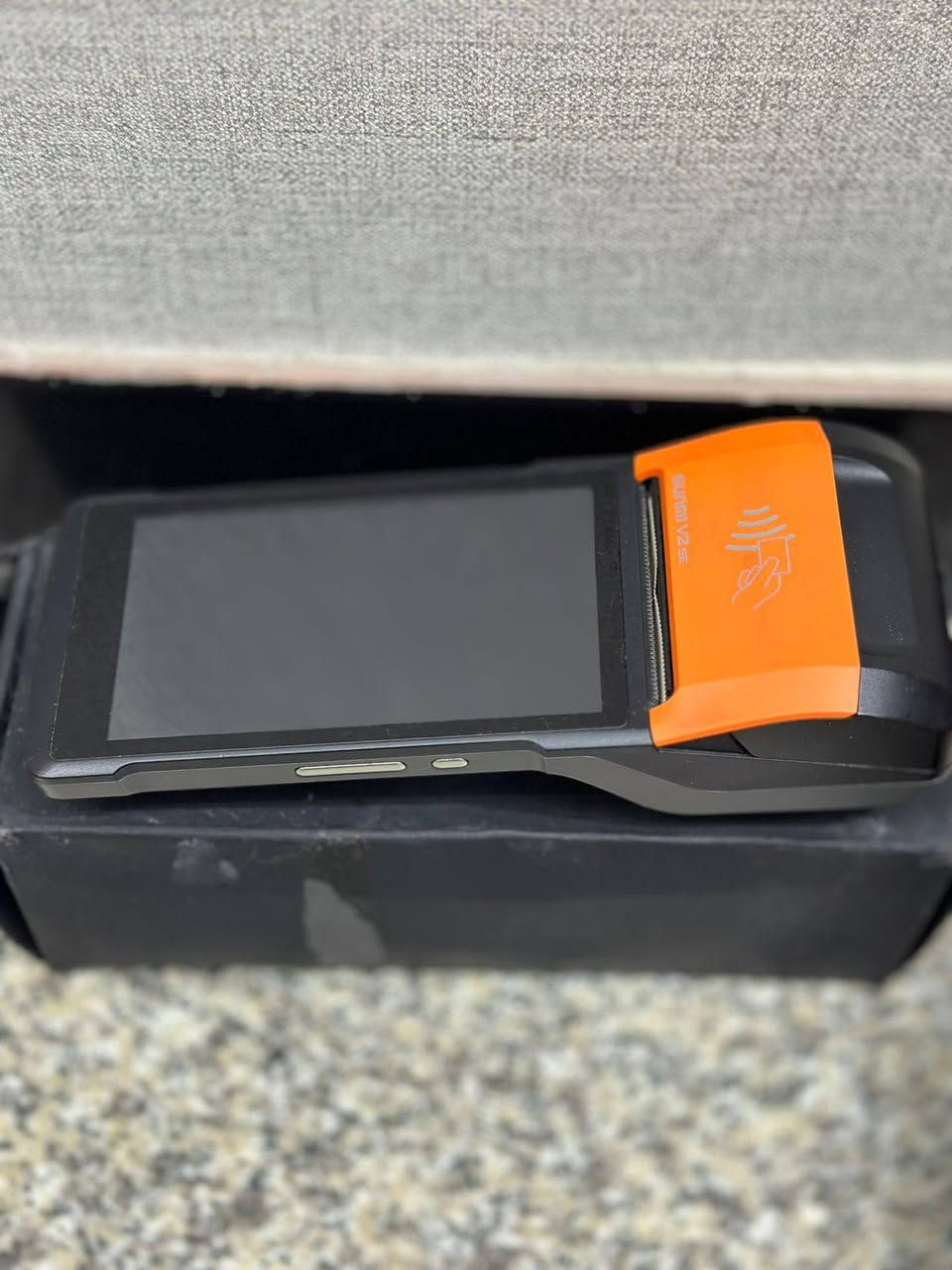 جهازين طلبات وبلي 
للبيع حته السيم كرتات بيهن  كلش نظاف الجهاز 300 الف 
***********
