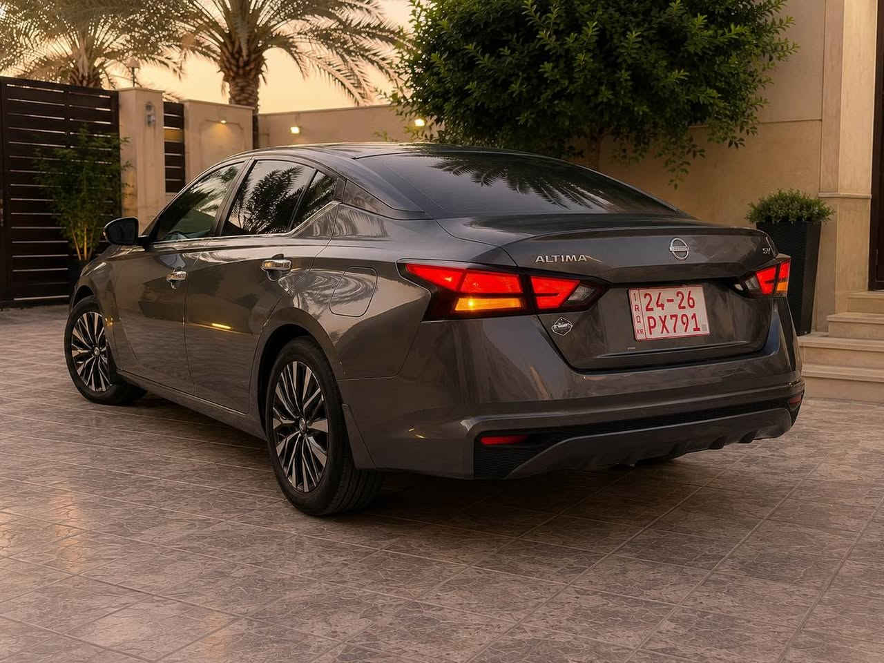 سلام عليكم نيسان التيما موديل 2024. SV
كلين بدون ضرر داخله كاتي دهوك تترقم شمالي مدة الترقيم 3اشهر السيارة جاهزة بدون اي نواقص ماشيه 19الف مايل مكان السيارة كركوك سعرها 168وبيها مجال اي استفسار اني حاضر عندي وتساب *********** كركوك, العراق
