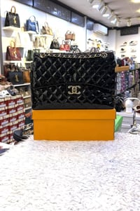 حقايب نسائية • ماركة أصلية • ١٠ألوان