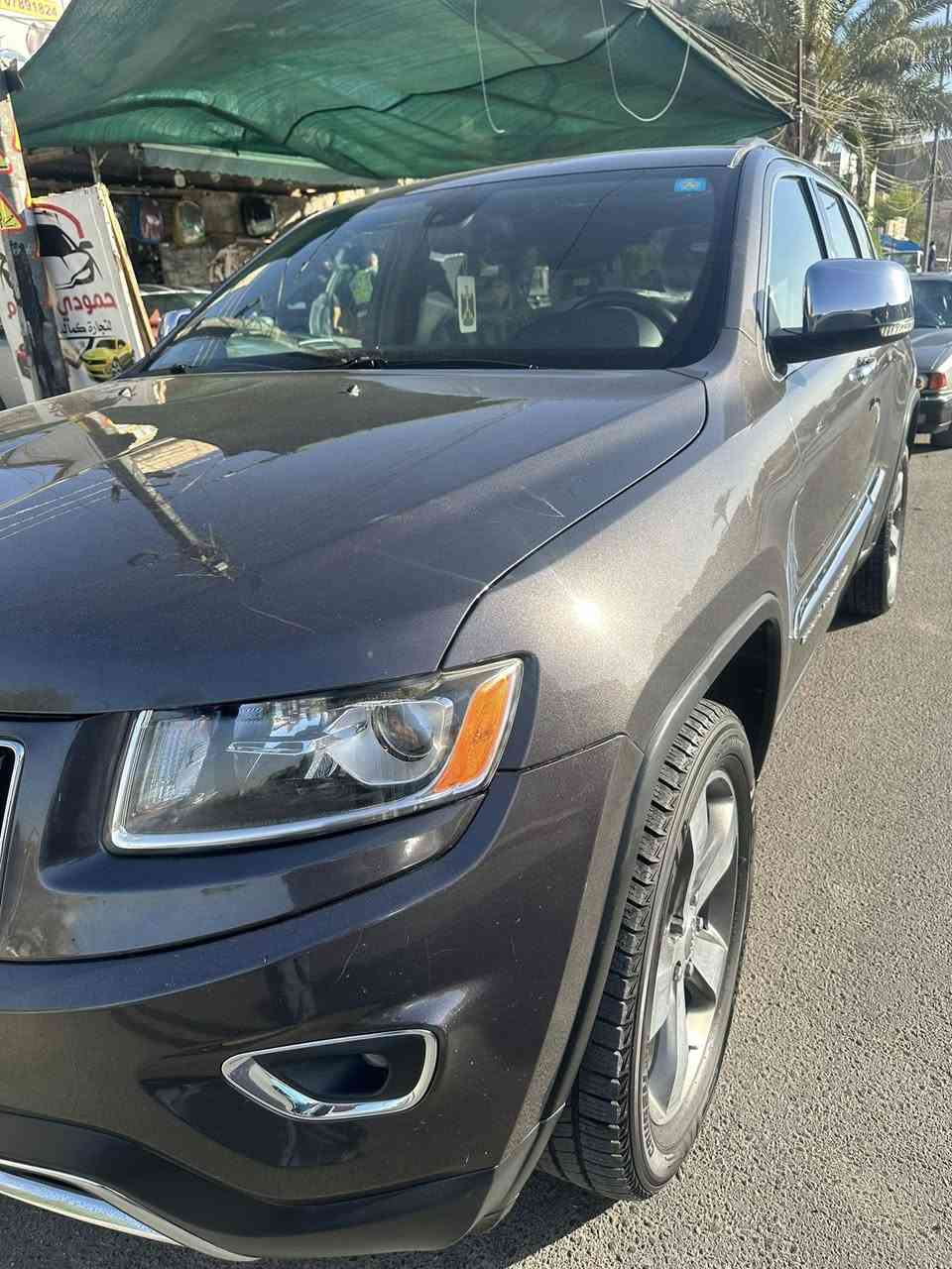 السلام عليكم اخوان
للبيع  فقط 
 
جيب كراند شيروكي -  موديل ٢٠١٦
رقم بغداد  انكليزي الجديد وهزه جديده 

فوول مواصفات وارد امريكي اكلين تايتل  لمتد التقارير والسونار البارحه مسوي مع المنشور كفاله عامه من الصبغ ومن التبديل فقط بارد  السياره جديد لوك 
 

1-‏السياره ماشيه 154 الف كيلو  حقيقي 
2- 4*4 فور ويل شغال 
3- سلايت روف 
4- اوتو بريك ( نظام اطفاء ذاتي بل الازدحام ) 
5- اوتو بريك ( مانع تصادم خلفي )   
6- قياده ذاتيه 
7- تحديد مسار 
8- هوك خلفي +كهرباء سحب عربه 
9- دخول ذكي
10- هيترات بالمري والجامه الخلفيه
11- مرايه متحسسه للضوء الجانبي والخلفي والداخليه 
12- حساس خلفي + لادار. 
13- ماوس اربع وضعيات
14- نظام ( start/stop - ايكو - سبورت ) 
15- كشنات جلد 
16- كشنات كهرباء 
17- كشنات تدفئه  الامامي 
18- كشنات خزن 3 وضعيات
19- كشنات ترحيب 
20- كشنات خلفيه تدفئه 
21- ستيرن تدفئه
22- تحكم ستيرن جهتين  
23- شفتات ستيرن 
24- جنطه كهرباء
25- تشغيل عن بعد 
26- سستم صوت alpain
27 يدات نيكل 
28 نيكل جانبي 
29 مري نيكل 

عليها ادامه كامله من منضومة بانزين ومحرك 
السعر 220 وبيها مجال 

العنوان بغداد. السيديه 
***********
***********
