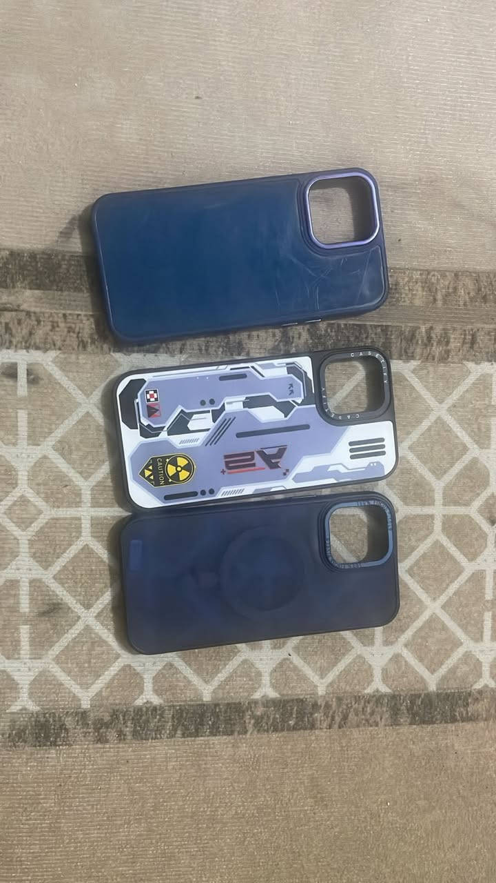 ايفون ١٢برو ماكس تفاصيل بالصور الضهر مضرر مبدل بطاريه اصليه تقره 100وسيمكارت مايشتغل  الباقي كله وكاله سعر ٢٥٠قفل العنوان بغداد حي عامل ***********
