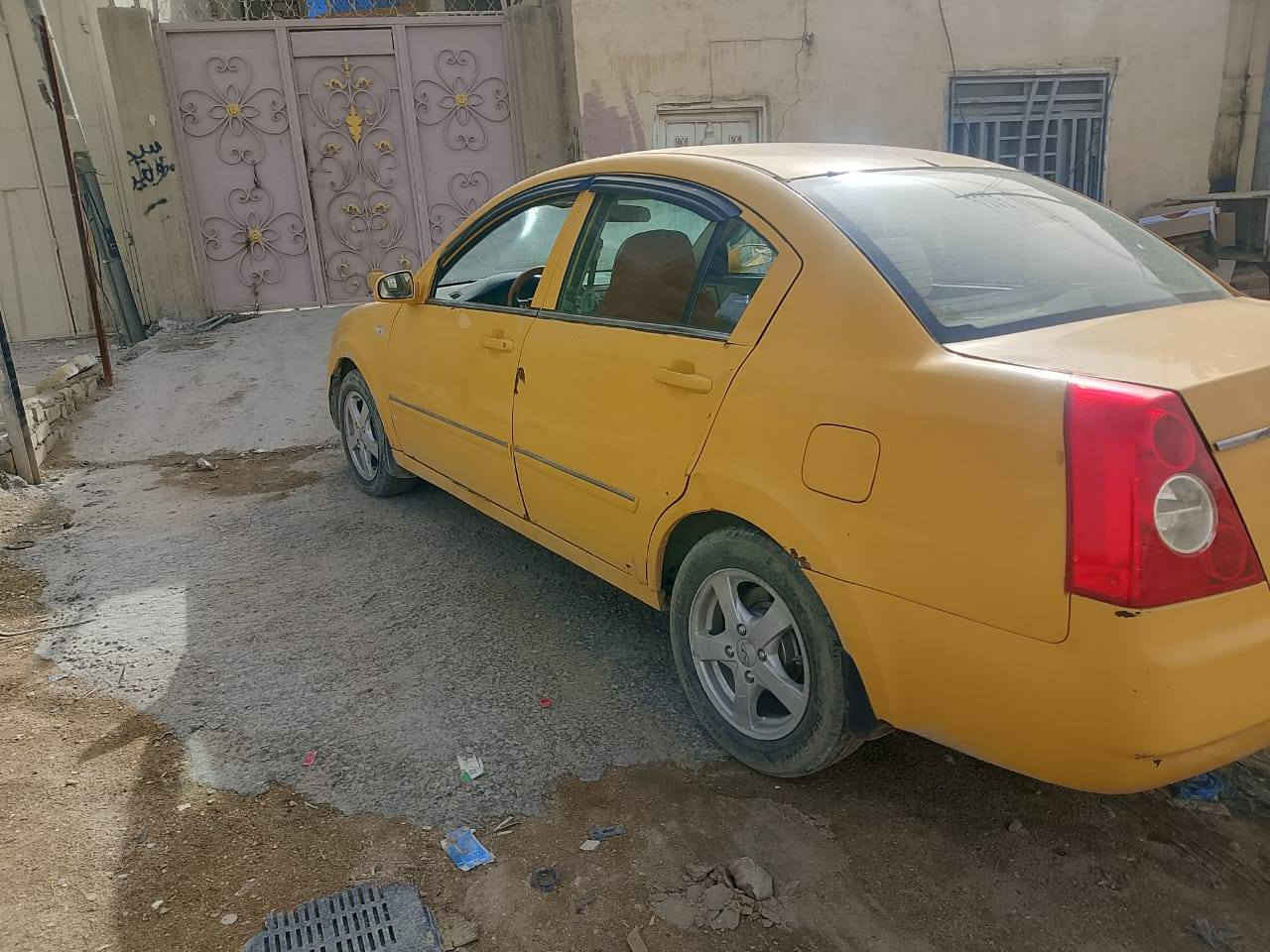 سلام عليكم سياره شيري a5 للبيع رقم بابل تكسي سياره بلاديه صدر جديد تخم تاير جديد غرفه نضيفه وكلشي شغال ماعدا محرك كايم حت تبريده شغال كهربائيات شغاله كير محرك بلادي  تواصل واتساب ***********
