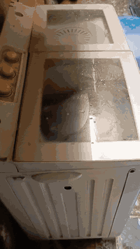 غساله يابانيه باب اول جاهزه سعرها 75 مكان بغداد قريب على تقاطع درويش واتساب
***********
