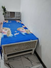 سرير • غرفة نوم • ديكور منزل • تجهيزات منزل • اثاث