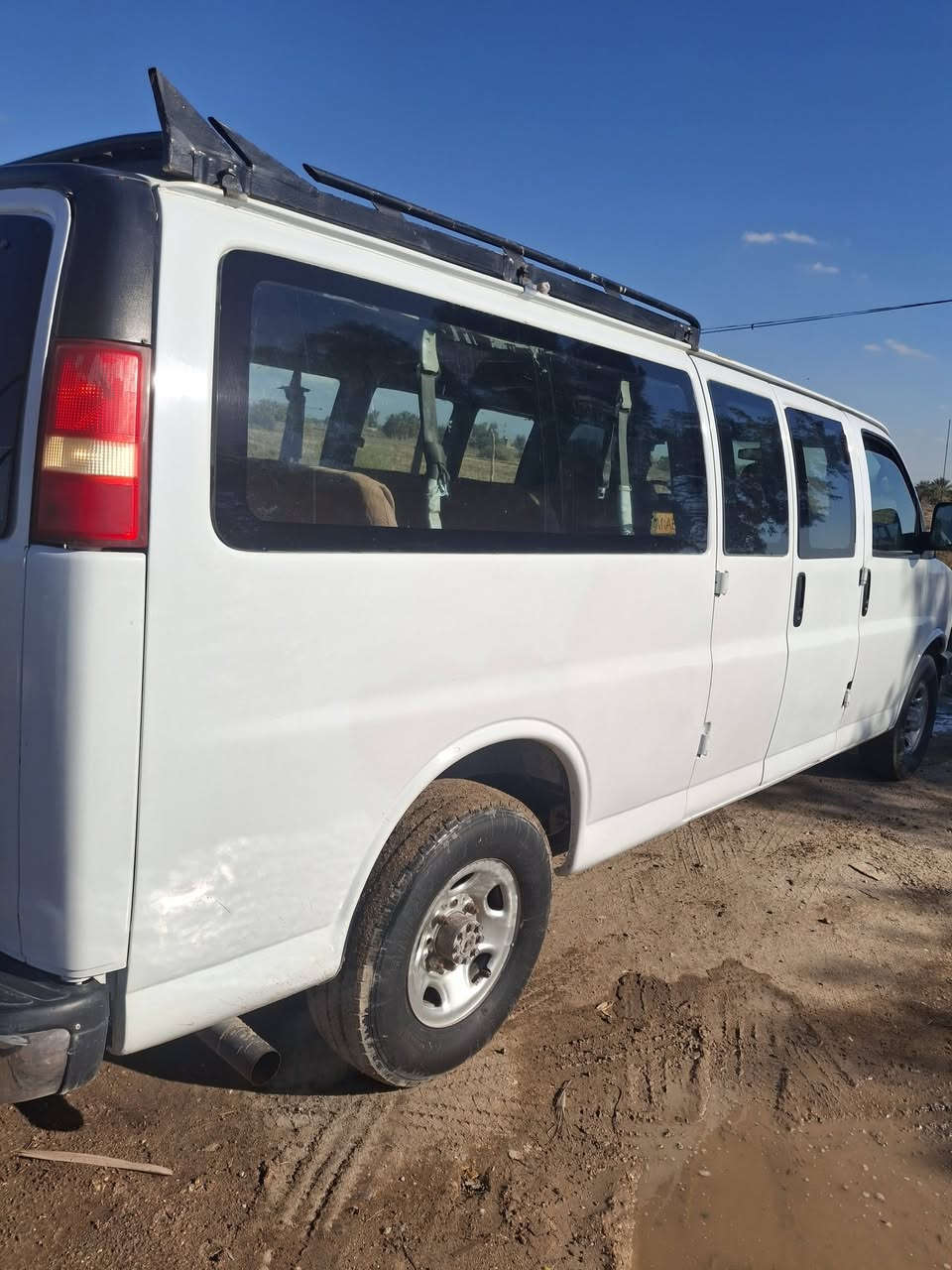 سلام عليكم سفانه  البيع ٢٠٠٦ سياره بيه دحجه يم قبق لبنزين من مريكه جاهزه مكينه وكير جديد كسن جديد   حداديه جديده  تخم تاير برجستون تبريد تدفه  شغاله  ماعيزه  برغي  بسمي تحويل ثاني يوم  مكان سياره بابل القاسم   سعره ٩٥ وبيه مجال   ***********
