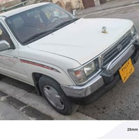 هايلوكس • ٢٠٠٠ • تواير جديدة