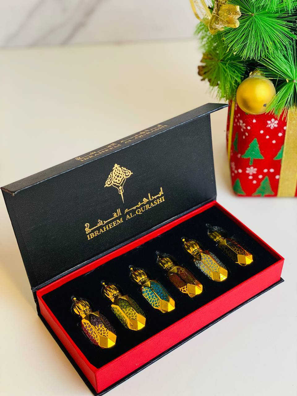 مجموعة عطور إبراهيم القرشي – 6 زيوت عطرية فاخرة الاصليه 😍
مجموعة مميّزة من ستة زيوت عطرية فاخرة من إبراهيم القرشي، كل قارورة بتصميم ملكي مطلي بالذهب ولمسات لونية راقية. روائح مركّزة وثابتة، مناسبة للاستخدام اليومي والمناسبات وتدوم لساعات طويلة.🤭🤍

😋✨العطور والزيوت والبخور ومنتجات الجسم المعطرة. 

😍بعض العطور تشمل نوتات مثل المسك الأبيض، الهيل، الفانيليا، والبرغموت. 

✅للبيع مفرد وجمله السعر خاص ✅

✅قناه التلي https://t.me/LotusCosmetics2004


**إذا كنت صاحب هذا الإعلان وتريد حذفه لأي سبب، رجاءا أرسل رسالة إلى الدعم الفني**