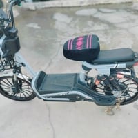 ورحمة الله وبركاتة  باسكل شحن للبيع خمس بطاريات+مبدل عقل اصلي  سعره 30...