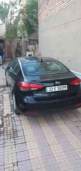 ساره فورتي 
موديل ١٧ 
محرك ٢٠٠٠
كامله مابيها نقص 
السعر ١١٠ 
***********
