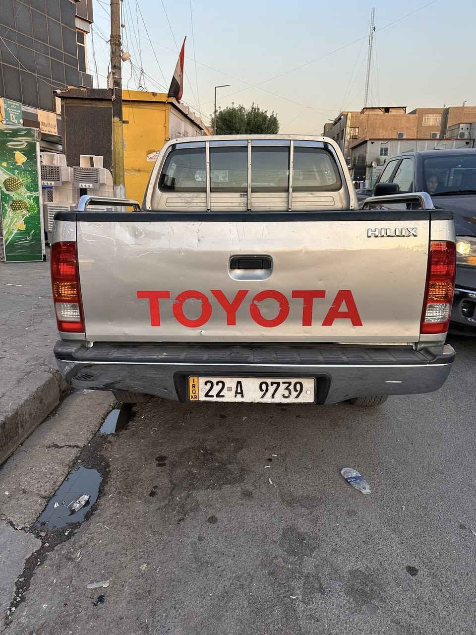 السلام عليكم 
بيكم فلاونزه فور ويل كير عادي موديل 2006 
السياره رقم اربيل باسمي شخصيا تحويل مباشر 
السعر 135 وبيها مجال حك الجيه 
مكان السياره بغداد الصالحيه 
للاستفسار ***********
