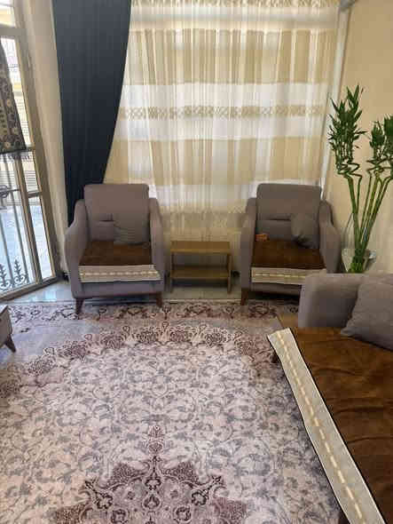 سلام وعليكم عندي تخم 10 مقاعد اخو الجديد ب 500 الف 
***********
