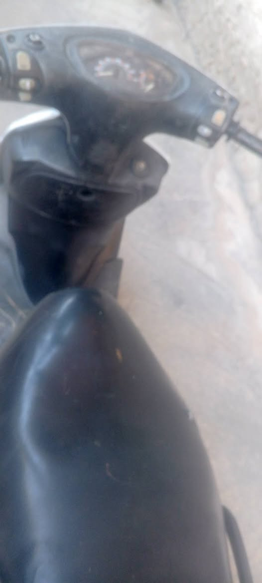 السلام عليكم دراجة ماكس 140 كهربائيات كاملة تايرات 2جدد دراجة كاملة وحلوة محرك نضيف حيل ونشط   كاملة سلف وهندر  السعر 250قفل مكان عبايجي ***********
