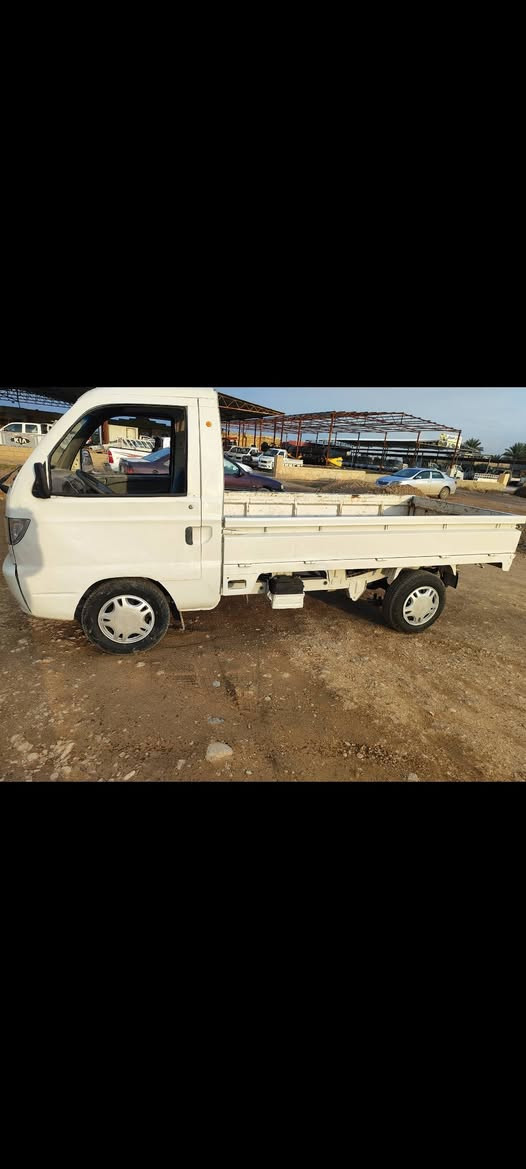 للبيع هايفي حجم بدي طويل شرط كير محرك كهربائيات كلها شغالة السعر 17 ورقة العنوان صلاح الدين العباسية طريق تكريت سامراء ‏‪078283 69352‬‏                ***********
