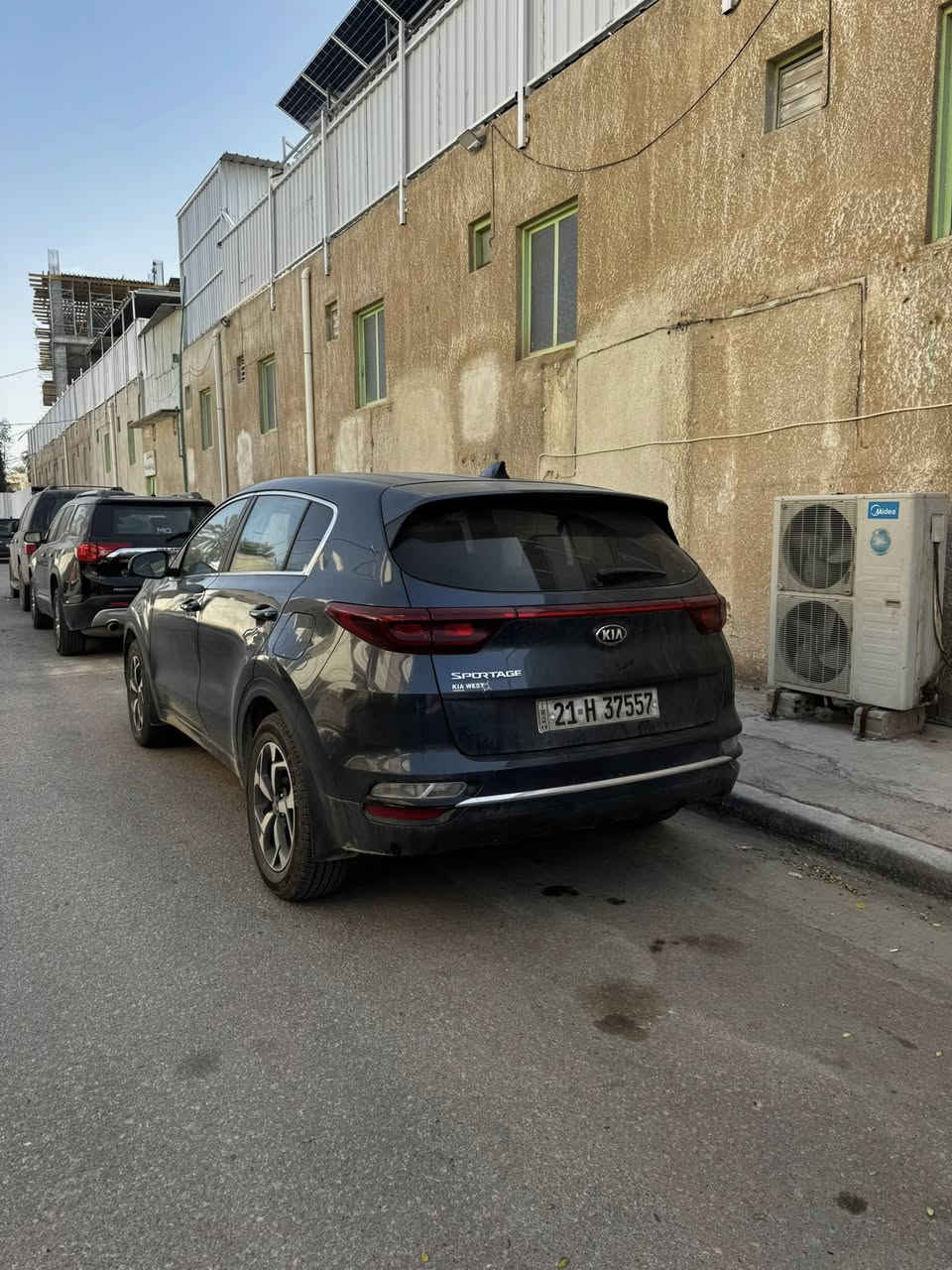 سبورتج 2021 وارد امريكي ✅
مواصفات LX ماشيه 94 

سعرها 170 ورقة و بيها مجال 

مكان كربلاء تلفون ***********

حادثها جاملغ فقط
