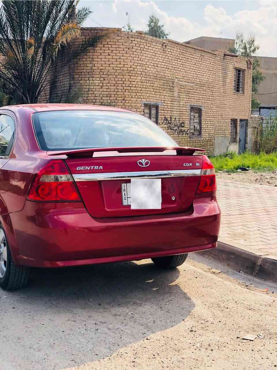 السلام عليكم السياره معروضه للبيع دايو جنتراً  موديل 2008 السياره سلايت ومري كهرباء السياره نظيفه وعلى بلاد كلها مجرد مصبوغه  اثر جراء فقط سعرها ٧٠ ورقه وبيها مجال وهذا الرقم.    ***********
