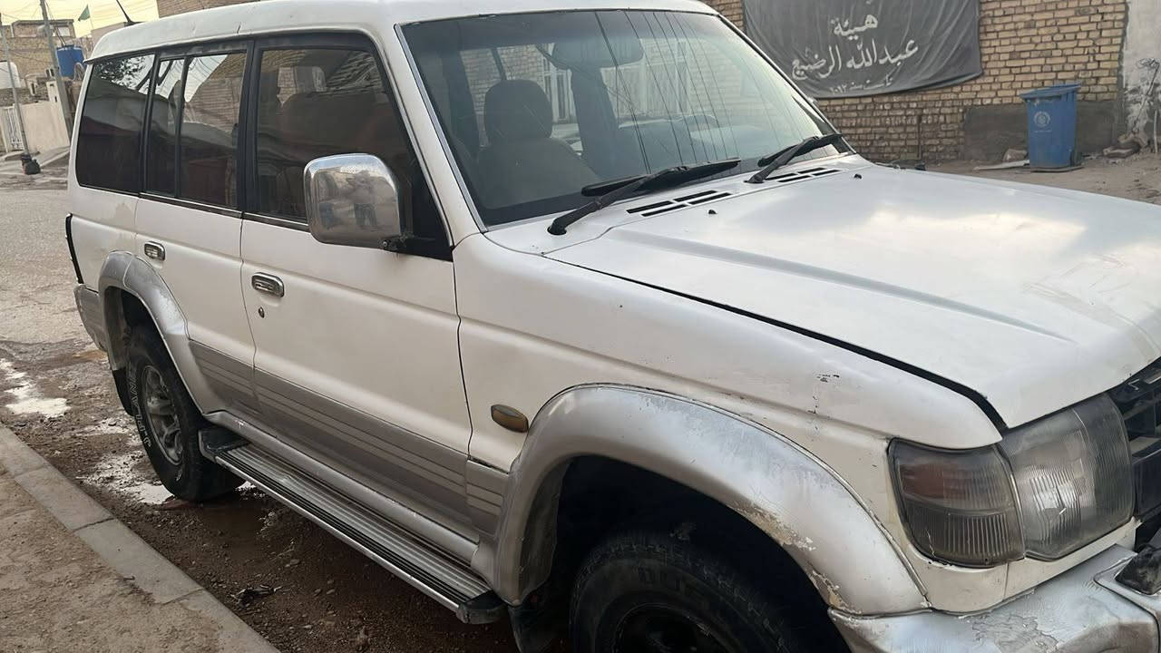 سلام عليكم
باجيرو مؤديل 1995 رقم اربيل سياره كير ومحرك محور لگزز 
سعر السياره 35 ورقه وبيها مجال 
مكان السياره محافظه ميسان مركز المدينه 
رقم الهاتف ***********
