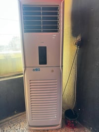 سبلت 3طن جديد موسم واحد مشتغل اسمه AUXاواكس سبلت بكاروتونه مامتشغل هوا...