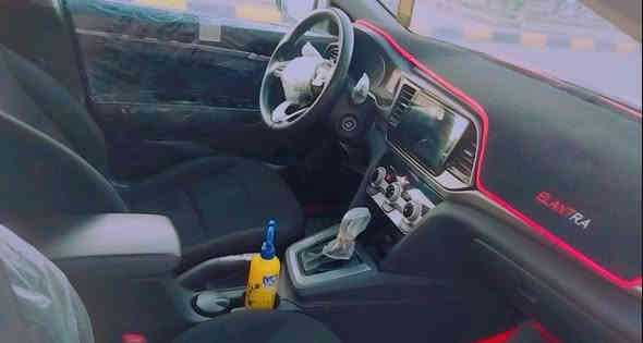 النترا ٢٠١٩ وارد أمريكي صبغ جاملغ و بنيد بدون دواخل رقم بغداد
السعر ١٣٥ 
***********
*********** واتساب
