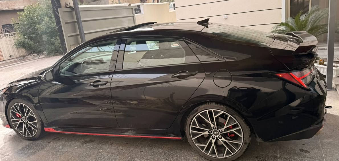 هيونداي إلنترا N موديل 2022
الغنية عن التعريف

بيها مجال بسيط
المشي: 55 ألف كم فقط
المحرك: 2000 سي سي تيربو
القير: أوتماتيك 8 سرعات دبل كلچ DCT
حالة السيارة:
بيها ضربة قطعة وحدة فقط ومبدلة
صور الحادث موجودة
بدون صبغ
بدون إيرباك
المواصفات (فئة N):
كشن حضن علامة N
كشنات كنتارة وجلد N
كشنات كهرباء مع هيتر
ستيرن هيتر
سلاید روف
إنارة داخلية 24 لون
تحكم ستيرن (Normal / Sport)
تحكم دبلات (Normal / Sport)
أنظمة القيادة: Normal / Sport / N / NGS
بصمة تشغيل
أبواب بصمة
شحن وايرلس
شاشة متصلة
كاميرا خلفية
نظام صوت BOSE
أوتو ستوب
نقطة عمياء
تحديد سرعة
تحديد مسار
رادار أمامي
رادار جانبي
رادار خلفي
حساسات جانبية
حساسات خلفية
صندوق ذكي
لايتات أمامية لِد 4 عدسات زينون
بگ لايت لِد
إشارة ترحيب
إشارة مرايا
مكان السيارة: بغداد – السيدية
صور الحادث مرفقة بالمنشور
رقم صاحب سيارة ***********
