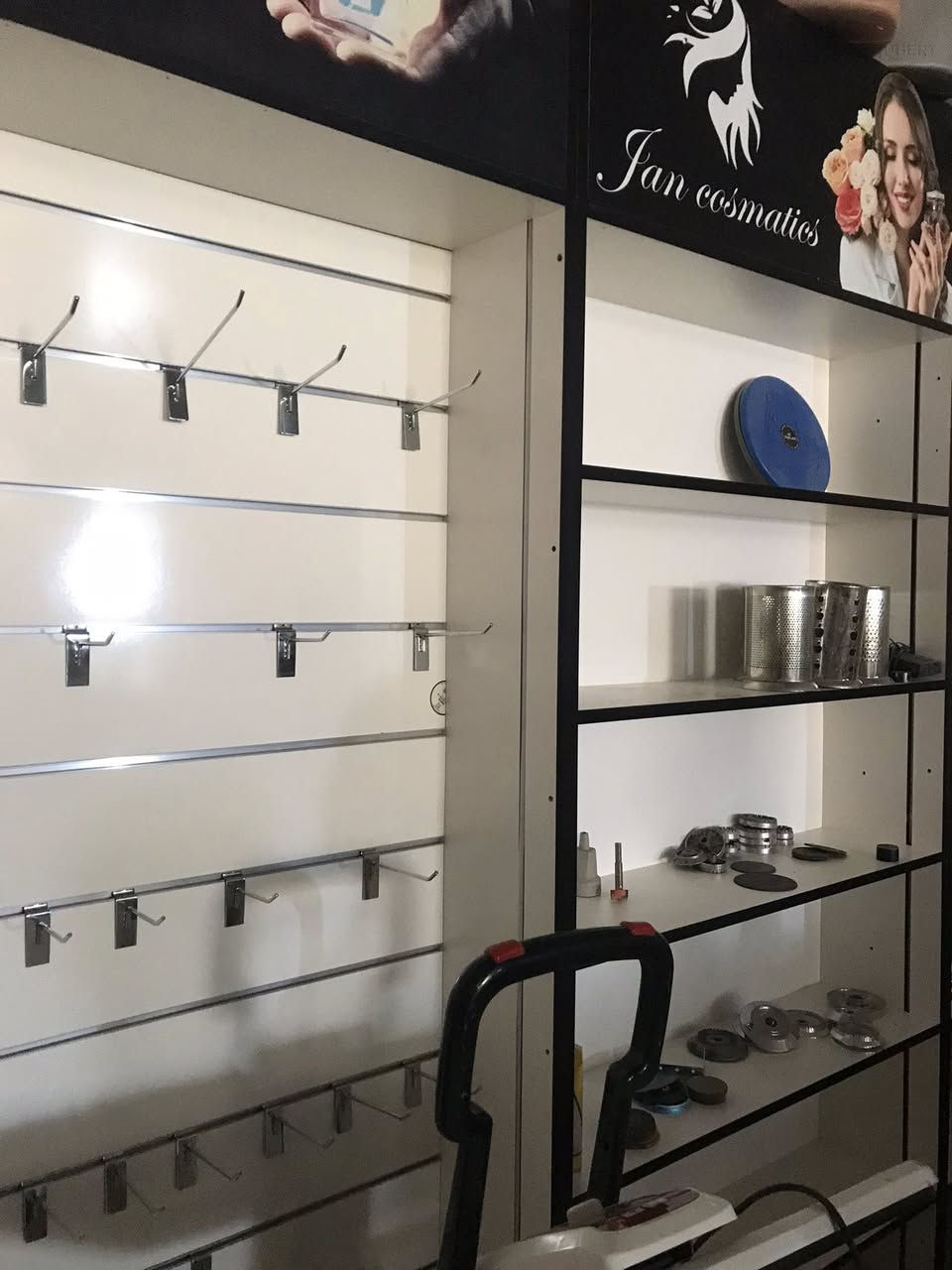 متوفر توصيل جميع العراق 
استاند كبير مدور سعر القطعة 45
 تعاليك قطعة ب الف
تعاليك ملابس 3 قطع ب الف


**إذا كنت صاحب هذا الإعلان وتريد حذفه لأي سبب، رجاءا أرسل رسالة إلى الدعم الفني**