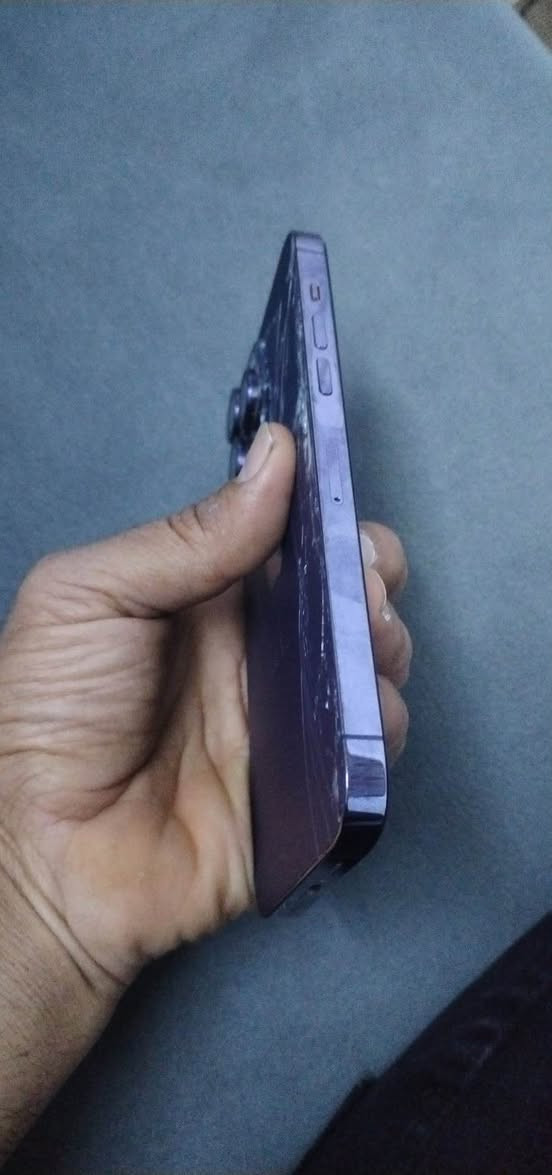 ايفون 14 برو ماكس 
128 يةك سيم اي سيم
رةنكي مور 
بس باتري و كاميرا لة شةريكة گوراوة 
مةسج بيلادي هةية 
لةهةوليرم 
نرخي 480$ محامةلةيةكي كةم أربيل, العراق


**إذا كنت صاحب هذا الإعلان وتريد حذفه لأي سبب، رجاءا أرسل رسالة إلى الدعم الفني**