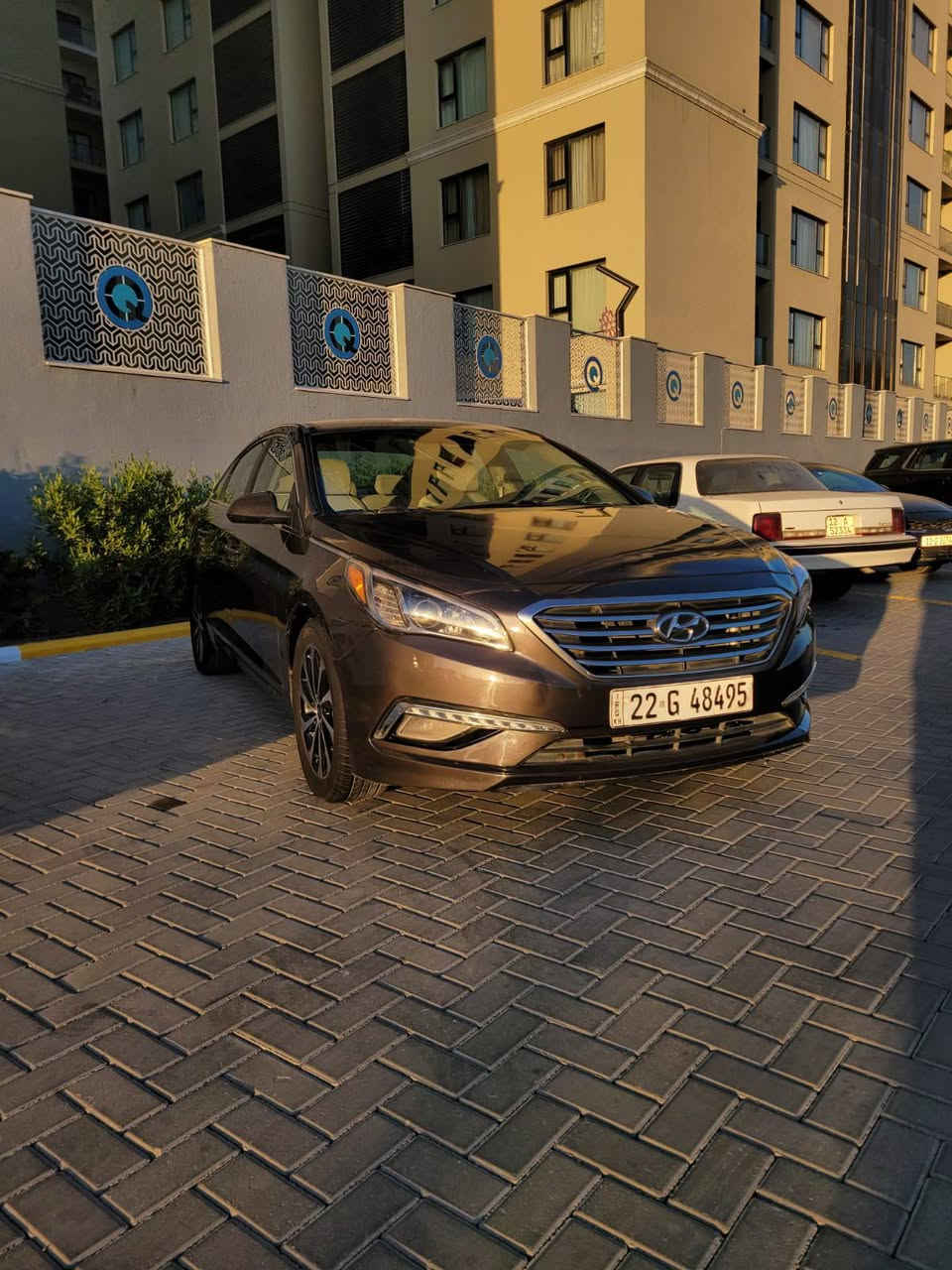 1= سوناته 2017 امريكي
2= محرك 2400 GDi_C1

3=حادث جاملغ مبدل وربع البنيد  بدون دواخل 

4=محرك 

5=كير 

6=حداديه جاهزه 

7= تدفيه + تبريد ثلج 

8=تخم تاير تخم ويلكب حجم 17

9= سياره جاهزه بدون اي نقص 

10= سياره رقم أربيل الجديد سنويه وهزه كاملات بسم عربي 

11= مكان السياره بغداد حي الجهاد شارع الشارقه 

12= (***********) سعر 115  وبيها مجال بصيط
