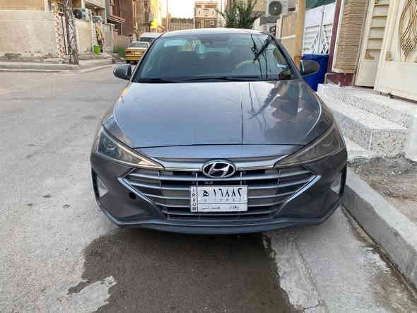 السلام عليكم للبيع
النترا 2019امريكي 
نص فول
مكينه2000دوش
ثلاث انضمه قياده(سبورت/سمارت/نورمال)
كير ATMالمرغوب
شاشه كبيره 
كامره دواره
تحكمات استيرن
تحكمات بلمري
لايت زنون
مانع انزلاق
رادارات امامي جانبي نقطه توقف
تحديد مسار
السياره بيهه نص الجاملغ الخلفي صبغ
صور الحادث مرفقه بالمنشور
رقم الهاتف‭٠٧٧٦ ٦٢٦ ٥٤٦٤‬
السعر140
رقمهه بغداد
مكان السياره بغداد الشعب
