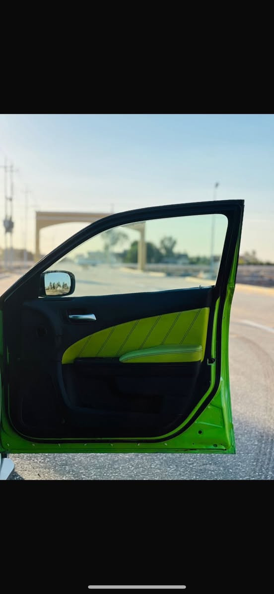 جارجر اصل اصل 19محدثه GT(أمريكي ) السعر 195 لون (🍏 تفاحي )المميز مامشتغله خط ابد 
أبيع ٥قطع صبغ بدون دواخل فول السياره جديده كلش (ماشيه 70ميل ) رقم بغداد الإنكليزي هزه جديده 
المحرك :3600
الموصفات 
*ويل 20انج تخم تاير جديد 
٠مقاعد رياضيه جلد 
٠مصابيح إماميه زنون 
٠كشافات الضبابية زنون 
٠شاشه كبيره 
٠سستمً صوت الباين 
٠مقاعد إماميه كهربائه 
٠تشغيل عن بعد 
٠محدد سرعه 
٠كامرهً خلفيه 
سياره ديده معنه الكلمه 
للستفسار  مكاني بابل ***********
