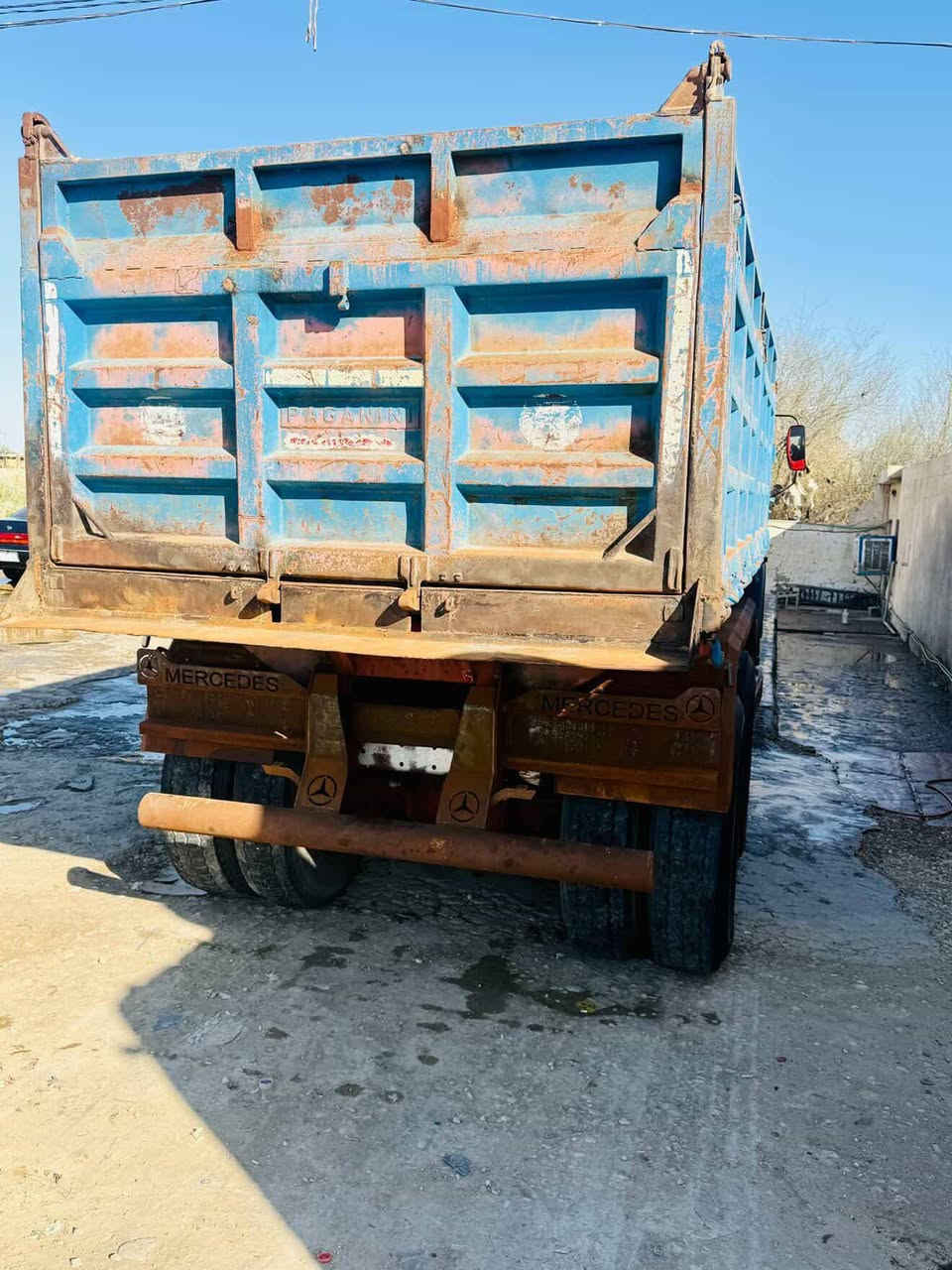 للبيع البي مديل 82 مكينه 28 محسن لاتنيقص ولاتبخير كير 160 مجموعة جيف شاصي مكفول لاصبغ ولافطر قماره جديده رقم بغداد بسمي أنكليزي سنويه 31 
الأتصال على الرقم ***********
