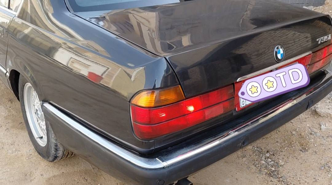 BMW 735
1991
كير و محرك مكفوله و بدون تبخير و على الفحص
مصبوغةةعام جمالية
سنترال لوك 
سلايت رووف(تنتة)
تبريدها ثلج بريفيا
عضمتها كلش نضيفة
رزانة ، و ترايها وين ما تريد 
رقم انكليزي انبار و باسمي
سنوية عظم عاج
اني جناي، بس سبب البيع انه متوازي على بناء
مكانها الرمادي المركز
رايدها ب $68
بيها مجال بسيط جدا للشراي
***********
