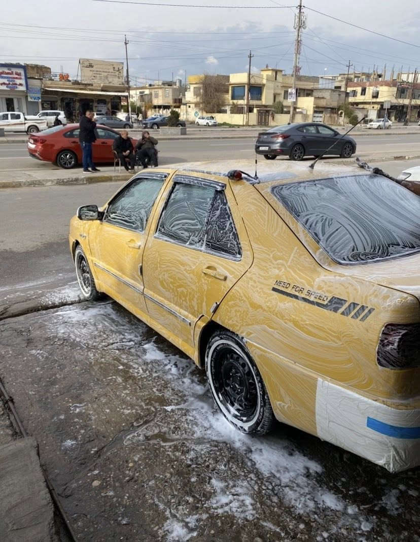 كوين 2011 رقم بغداد تتحول من الموصل / سياره جاهزه كامله محرك كير طخم حداديه من كل النواحي سنويه 2028 غرامات و هيئه صفر / طخم تايرات جديد كلها شرط سياره جاهزه تبريد بس غاز يحتاج / للاستفسار ***********
