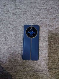 جهاز ريلمي 12 برو بلاص الذاكره 512 الرام 12+12 يعني 24 الجهاز نضيف مو ...