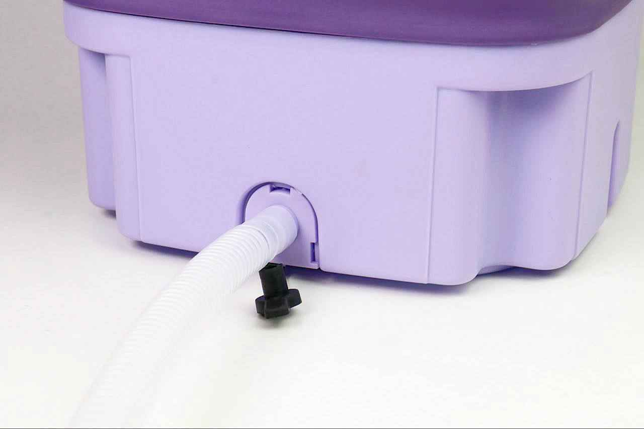 الحل الذكي لغسيل يومي أسرع وأنظف!

لا تدع صغر حجمها يخدعك، غسالة PureFold الجديدة تأتي الآن بسعة 7 لتر، مما يمنحك توازناً مثالياً بين التصميم القابل للطي والقوة الاستيعابية لغسل المزيد من الملابس في دورة واحدة.

المميزات الرئيسية:

سعة مثالية (7 لتر): تكفي لغسل مجموعة من ملابس الأطفال، أو عدة قطع من الملابس الداخلية والجوارب، أو حتى قميصين ومنشفة في وقت واحد.

تصميم فائق المرونة: بفضل خاصية الطي، يمكنك تقليص حجمها لتخزينها في أصغر الأدراج أو وضعها في حقيبة السفر دون عناء.

تعقيم ذكي بالأشعة فوق البنفسجية: تقنية متطورة تضمن لك التخلص من الجراثيم والروائح الكريهة، مما يجعلها الخيار الأول لملابس المواليد والأقمشة الحساسة.

تشغيل ذكي وهادئ: ثلاثة مستويات للتوقيت (3، 5، 10 دقائق) مع محرك قوي وهادئ لا يسبب أي ضجيج.

تصريف مدمج: مزودة بخرطوم تصريف مياه جانبي لسهولة الاستخدام دون الحاجة لرفع الغسالة وتفريغها يدوياً.

لماذا تختار غسالة الـ 7 لتر؟

لأنها توفر لك مساحة أكبر للغسيل ومساحة أقل للتخزين. هي الرفيق المثالي لطلاب السكن الجامعي، الأمهات الجدد، والمسافرين الذين لا يتنازلون عن نظافة ملابسهم.

نظافة احترافية.. في حجم راحة اليد!
بسعر 20 الف فقط
يوجد توصيل كافة محافظات العراق الرمادي, الأنبار


**إذا كنت صاحب هذا الإعلان وتريد حذفه لأي سبب، رجاءا أرسل رسالة إلى الدعم الفني**