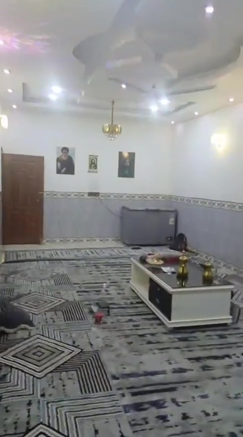 بيت على السياحي قريب على الشاعوره المساحه ٢٠٠متر .***********

