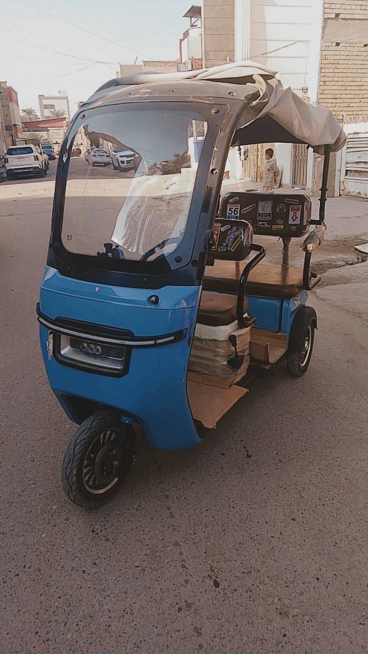 السلام عليكم تكتك شحن للبيع 3سرع بيه نضام B,D بيه بك صندوك خلفي تشتير يمنه ويسره وبيه هوايه مواصفات ممذكوره المهم السعر 1250 وبيها مجال بصيط مكان بغداد 
*********** بي واتساب
