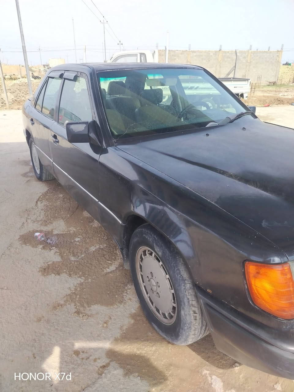 مارسدس بلادي مكفوله ضربه وصبغ قواعد دبلات بلاد محرك ففتي جديد جاهزه حداديه جديده السعر ٣٧ مكان ذي قار قظاء الفجر ***********# ***********
