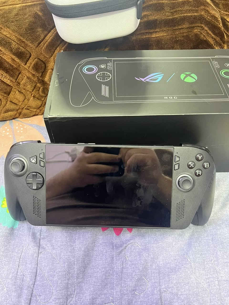 السلام عليكم جهاز محمول اسوز روك اكس بوكس جديد استخدام ساعه وحده جهاز جدي. كلش مع حقيبه ولزكة للجهاز السعر مليون و250 الف قفل مكاني بغداد


**إذا كنت صاحب هذا الإعلان وتريد حذفه لأي سبب، رجاءا أرسل رسالة إلى الدعم الفني**