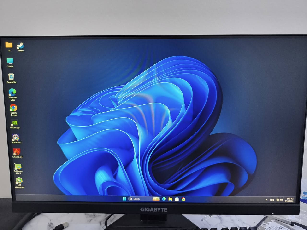 كيس وشاشة للبيع i512400F 3060ti
CPU: Intel Core i5 12400F

CPU Cooler: NZXT T120 

Motherboard: Gigabyte H610M H DDR4 

GPU: Gigabyte GeForce RTX 3060 Ti

RAM: G.Skill 16GB DDR4 3200

Storage: 512GB M.2 SSD

Power Supply: Thermaltake 650W

Monitor: Gigabyte G24F 2 165Hz (180Hz OC)

وسماعة

Hyperx cloud II

الكراتين كلها موجودة 

السعر مليون و100

مكاني بغداد السيدية (توصيل ماعندي)


**إذا كنت صاحب هذا الإعلان وتريد حذفه لأي سبب، رجاءا أرسل رسالة إلى الدعم الفني**