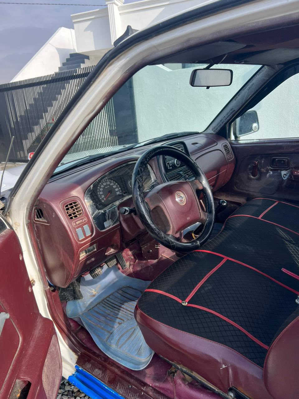 نیسان مۆدیل ٢٠٠٧ڕەقەم هەولێر پێنج قولاب كامل بۆیاخ لەسەر ساغی بێناو سەنەوی بەسەر چوە گێڕوو مەكینە بەشەرت تایەی نوێ سحری ٨٥محامەلە شوێن حاجیاوا ژ.م . كۆڕەك***********
ئاسیا ***********
