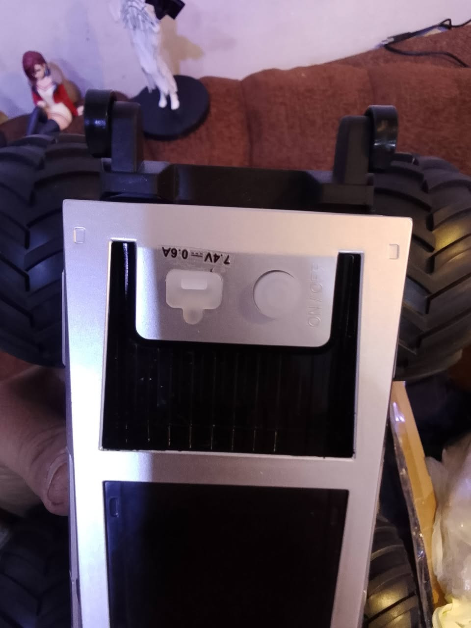 سيارة تسلا اخوان مااعرف بيه ثكيلة 25 الف مع توصيل


**إذا كنت صاحب هذا الإعلان وتريد حذفه لأي سبب، رجاءا أرسل رسالة إلى الدعم الفني**