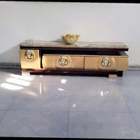 ميز بلازما • نضيف • خربوش بسيط