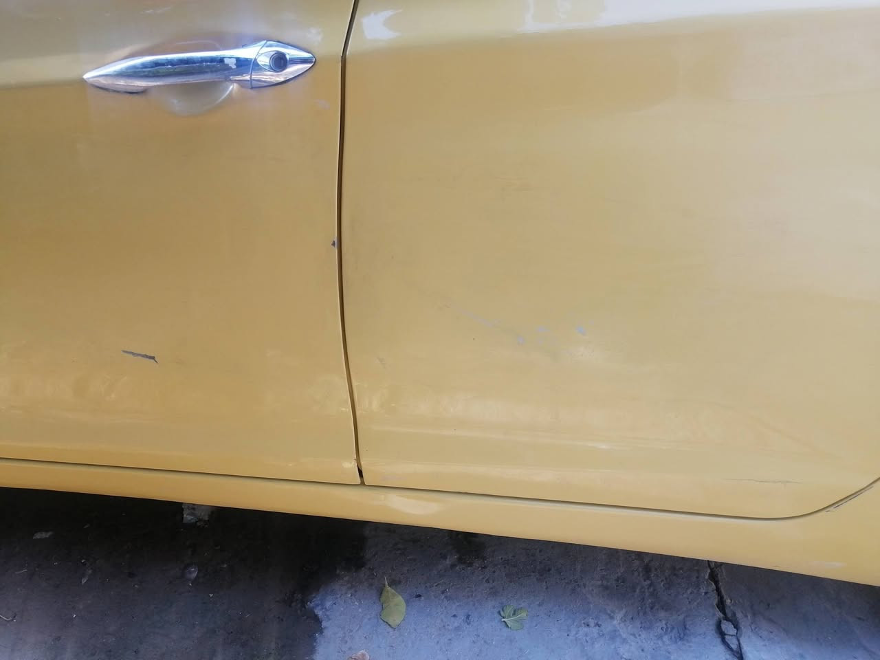 سلام عليكم عندي النتره مظلع مريكي 2016 فول مواصفات دخل صاج كشن كهربه تتفه كشنات خلفي مامي حجم 1800 دوش مكينه كلش  نظيفه من دخل مهتم بل دهن دهن 70 الف مزول سنور سياره موجد لا صوصي ولا الغود بيه ظربه بل حوظ مكان السبير بدل قبق صندوك باقي كله اليبل واحد فقط قبق صندوك بدل مو مطبق ويه اليبل  سعره 112 بيه مجال كلش بصيد ***********
