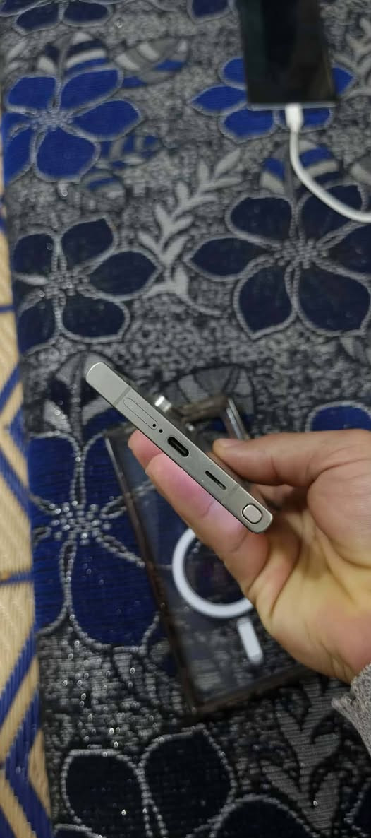 السلام عليكم جهاز اس ٢٤ التره  ذكيره ٢٥٦جهاز نضيف اخو الجديد بيع مستعجل مكاني موصل  السعر ٩٥٠ او بي مجال ***********
