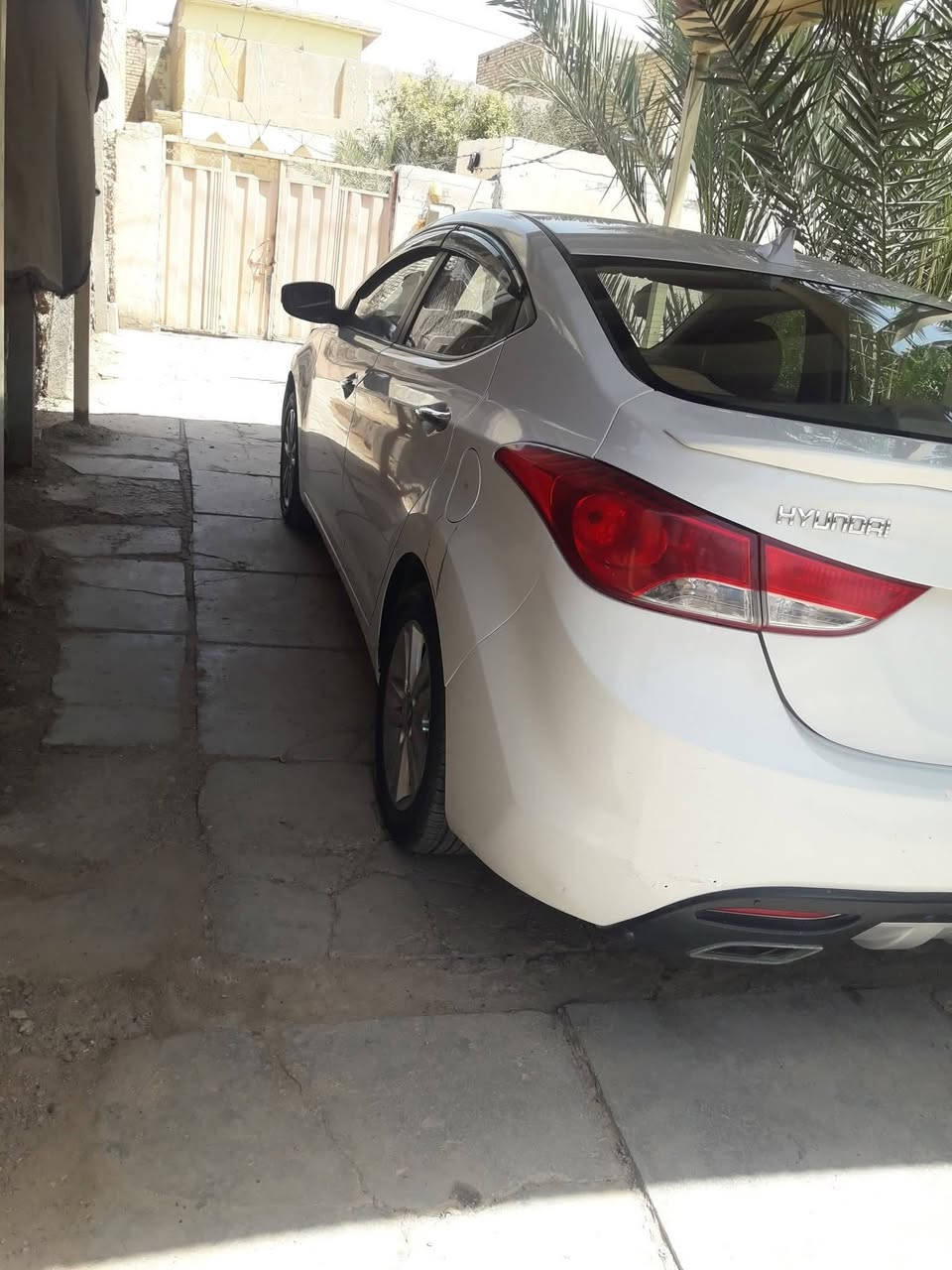 هونداي النترا موديل 2014 مكينه 1600 بيها جاملغ امامي مصبوغ ومكينه وكير وحداديه اماميه وخلفيه وتبريد مشروطات مكانها محافضة الدوانية السعر ١١٠ $ قفل للستفسار الاتصال ع رقم. ***********
