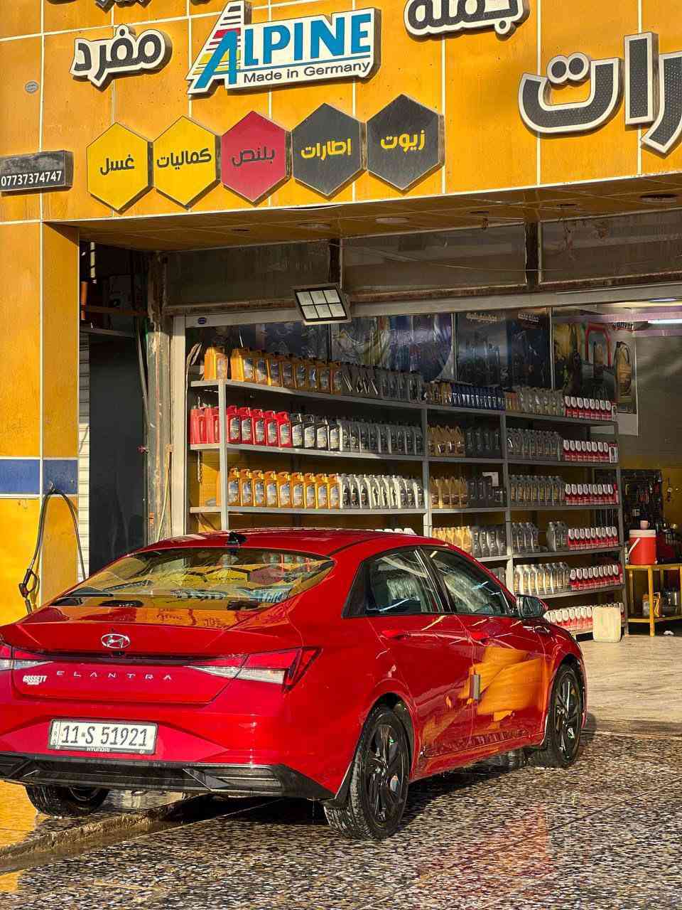 اللهم صلي على محمد وآل محمد 
 
سلام عليكم 
. 
ماشيه 88 الف
النترا.    2023    امريكي حادثها قطعتين جاملغ خلفي والباب مبدل 
بيها رصعات بسيطه وخدوش بسيطه يرحن بوليش
.   مرقم  بغداد

       محرك 2000.    
    
المواصفات      .  
بصمه   
تشغيل عن بعد                        
                   
محرك 2000
دوش .                              
حساس لايت 
حساس خلفي بلادي 
حساس أمامي بلادي 
حساس اعطال 
حساس اطارات 
حساس مطر وجليد 
حساسات وقوف
كاميرا خلفيه بلادي 
جي بي اس
نضام تشغيل الكاميرات 
شاشه  كبيره اصلي ابل كار بلي 
نضام ترحيب مري شفط
نضام مود درايف وسبورت و عادي وسمارت
تحكم ستيرن
لد امامي نهاري
مانع انزلاق
مانع انحدار 
جهاز موازنه ABS
بعد هواي بيها مواصفات 
للاستفسار الاتصال   مكاني بابل الحله 

 تواصل واتساب ***********
