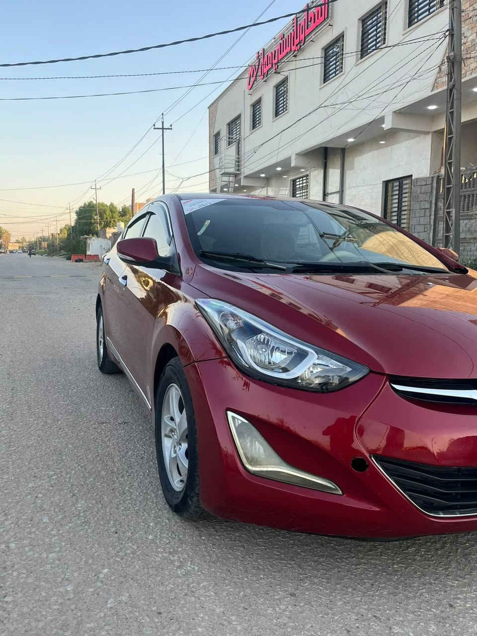 السلام عليكم 
النترا موديل ٢٠١٦ رقم بغداد بسمي
وراد امريكي تبديل قطعتين بدون داخل وبيها رشات صبغ الباقي كير ومحرك ٢٠٠٠ دوش المرغوب خير من الله تبريد ثلج منضومه جديده حداديه جديده كامله السياره جاهزه للاخير  
السعر ٨٨$

***********

