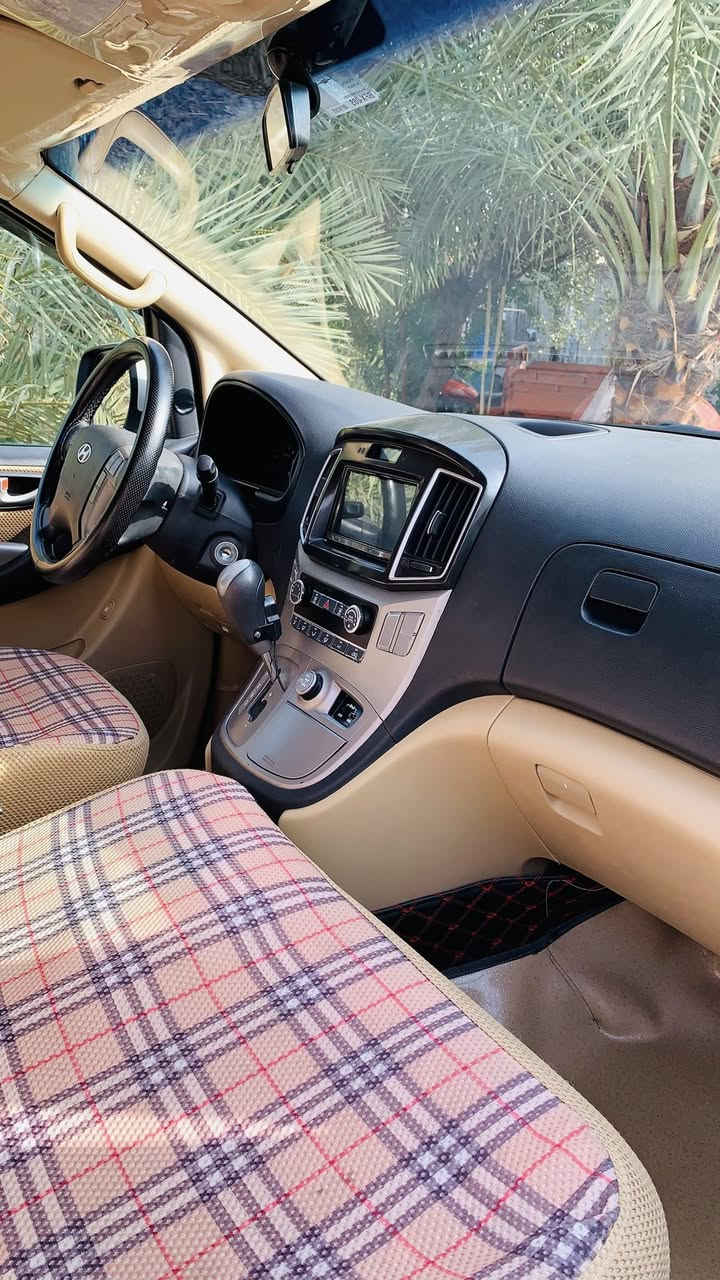 السلام عليكم ستاركس مفتوح محورة مسكر سبلاين2019 مرمز 2023 رقم بصرة تحويل السيارة جاهزة تخم تاير 
كفاله عامة بيها بارد بلجنطة شبر رقم الهاتف ***********
