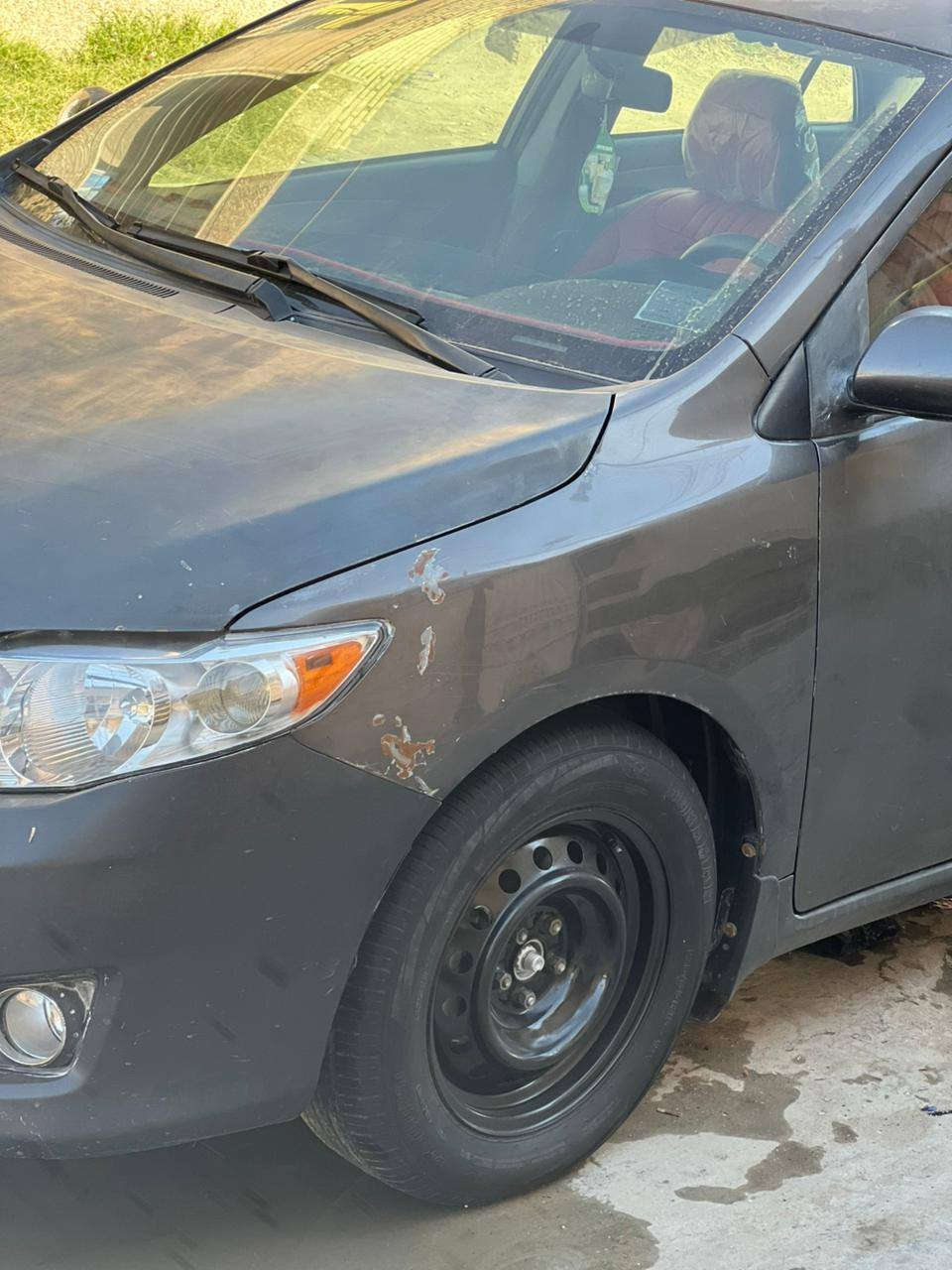 2
009 ماشيه 94 محرك 1800 المطربه واظحه بل الصور مو***********
