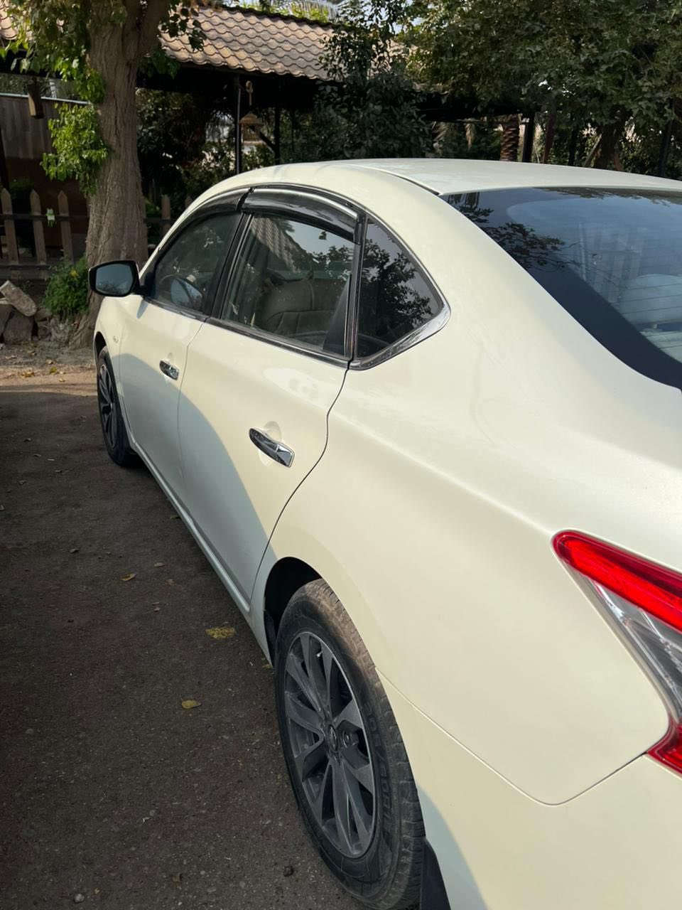 السلام عليكم 🤍
للبيع سنترا موديل 2014

☘️وارد خليجي 

☘️محرك 1600

☘️رقم اربيل تحويل مباشر

(بدون صبغ ) وصور السونار كدامكم 

( السعر 110 ورقه وبيها مجال )

والشراي يتفضل هذا رقمي 

*********** واتساب 

العنوان فلوجه 🤎
