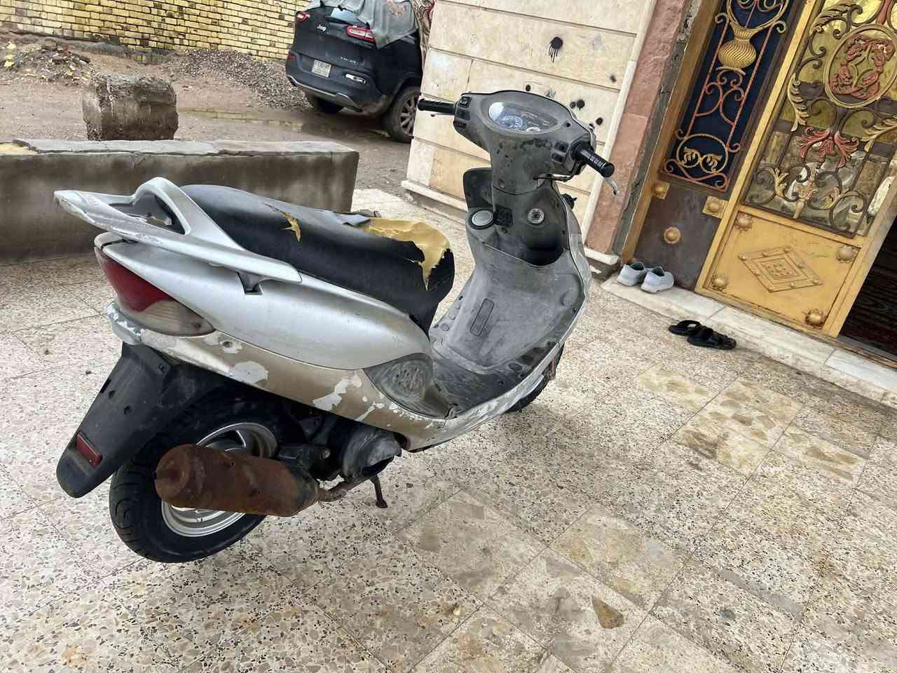 دراجه للبيع فور جي دراجه مفتوحه امجفته كهربائي كلها شغاله اي نقص مابيها هيه اصلها حاوي بيها شلعا خير من الله المكان الفضليه السعر 500 بيها مجال لاتصال عله الرقم ***********
